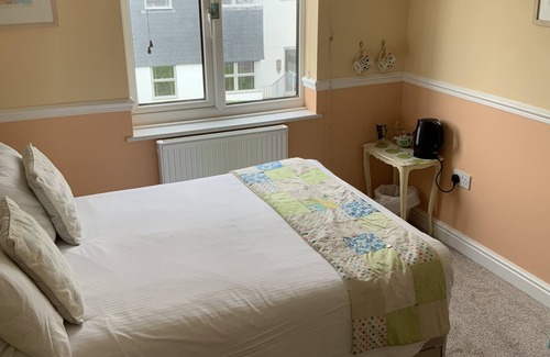 Carbis Bay Bed & Breakfast | Green Apple Bed and Breakfast