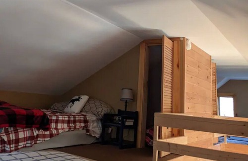 Mount Holly Cabin | Green Mountain Retreat - Enjoy Privacy 20 min from Okemo