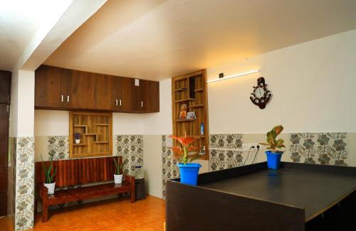 Vayittiri Hotel | Green view holiday home