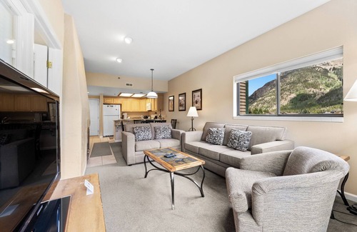 East Village at Copper Apartment | Greens at Copper #214