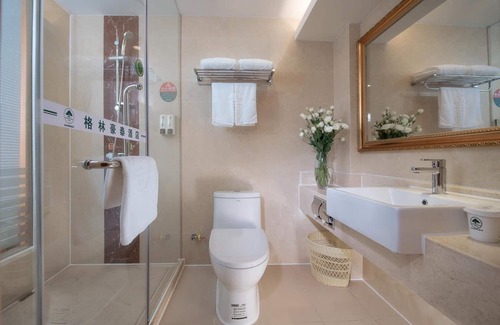 Luohu Hotel | GreenTree Inn Guangdong Shenzhen Dongmen Business Hotel