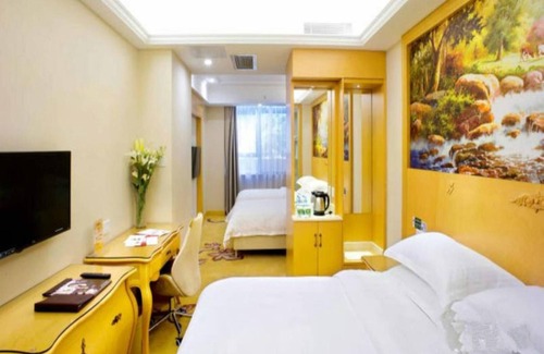 Luohu Hotel | GreenTree Inn Guangdong Shenzhen Dongmen Business Hotel
