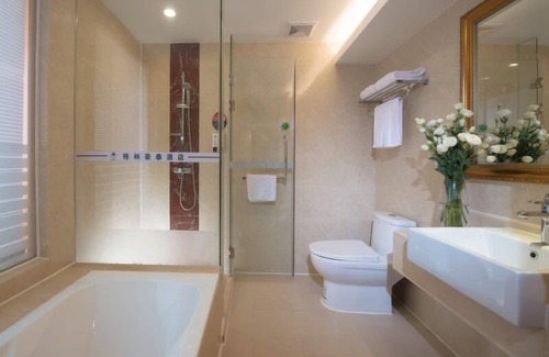 Luohu Hotel | GreenTree Inn Guangdong Shenzhen Dongmen Business Hotel