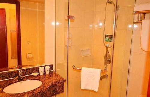 Jing'an Hotel | GreenTree Inn ShangHai JingAn XinZha Road Business Hotel
