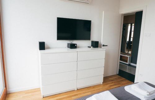 Bronowice Apartment | Grey Apartment Kołowa