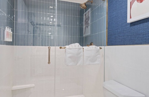 Chatham Hotel | Greyfinch Chatham Inn