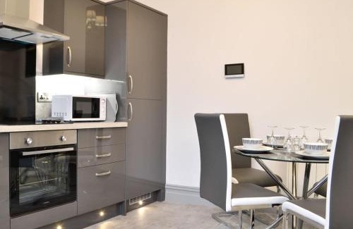 Aberystwyth Apartment | Grosvenor House APT 3
