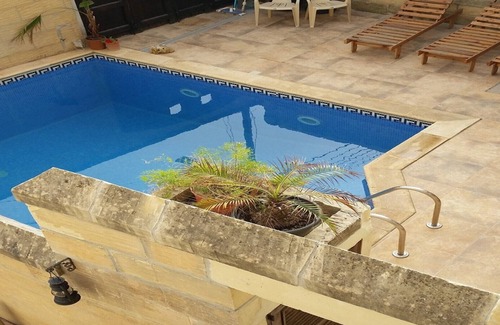 Gharb House | Grotto 's Paradise CALYPSO ROOM