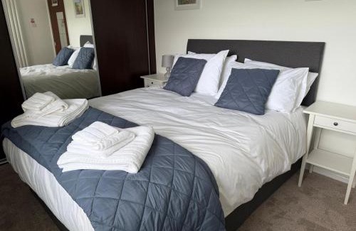 Deganwy Apartment | Ground Floor Beachside Apartment
