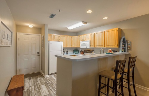Rehoboth Beach Condo | Ground Level 2BR Condo w/Tennis/Pool/Parking