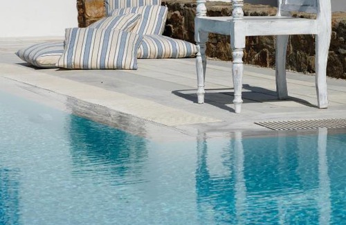 Ornos Apartment | GT Luxury Suites