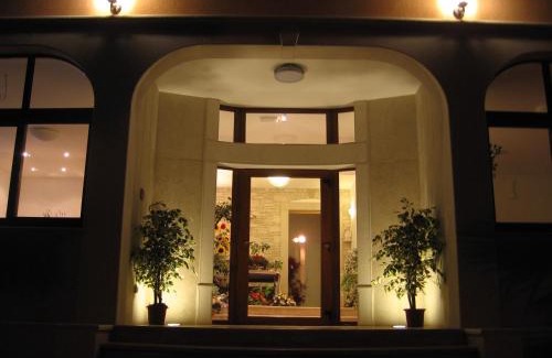 Mugeba House | Guest House Caterina