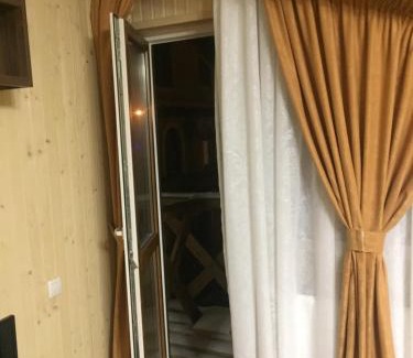 Yaremche Cabin | Guest House U Myrona