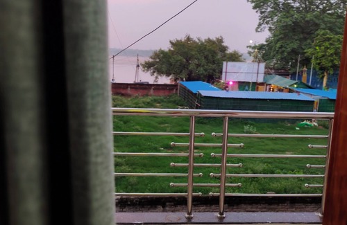 Varanasi House | Guest Suit on Ganges near Assi ghat in charming Varanasi