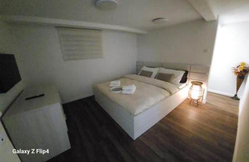 Petrich Apartment | Guest Suite SUZY
