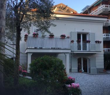 Bordighera House | Guesthouse Villa Jung