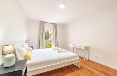 Sao Bento Apartment | GuestReady - Lisbon's downtown escape