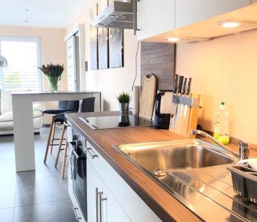 Guetersloh Apartment | Guetsel-Lodge - Δ