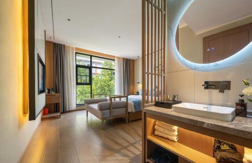 Wulingyuan Hotel | GUI YUAN ZHEN PIN HOTEL - Zhangjiajie National Forest Park Store - Customized tour routes and Reservation ticket services for scenic spots