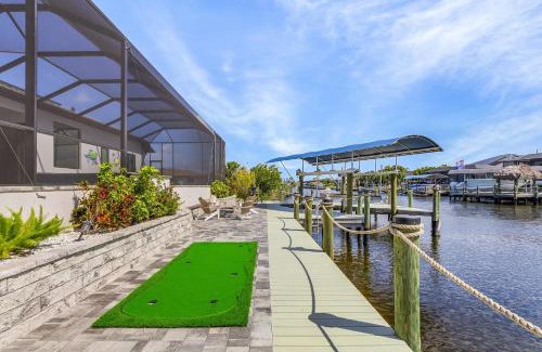 Burnt Store House | Gulf Access, Putting Green, Outdoor Kitchen, Heated Pool & Spa & MORE! - Villa Captain's Quarters