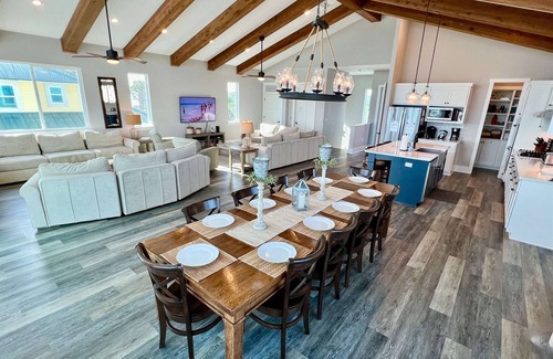 Cape San Blas House | Gulf front, elevator, private pool, 2 king masters."Wow" views of a quiet beach!