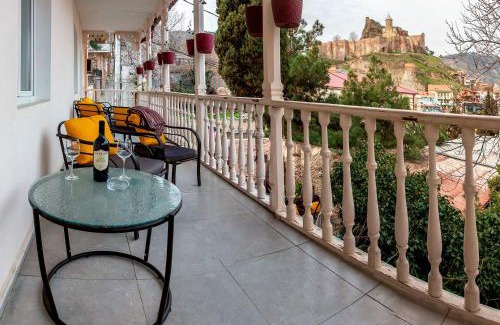 Tbilisi City Centre Hotel | Gvino Minda