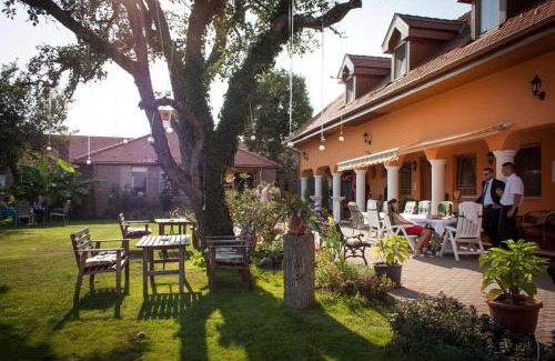 Otvoskonyi Hotel | Hárs Fogadó