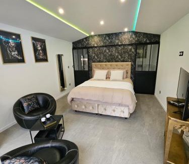 Saint-Clair-du-Rhone Bed & Breakfast | hébergement privée Jaccuzzi en supplément