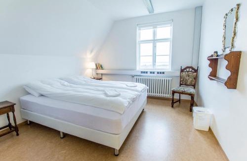 Laugarvatn Hostel | Héradsskólinn Historic Guesthouse