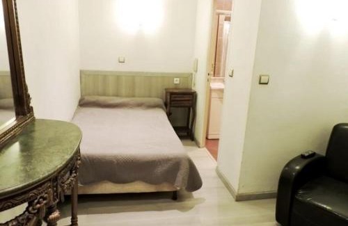 Quinze-Vingts Hotel | Hôtel de l'Aveyron