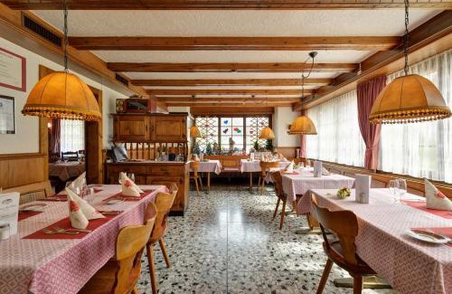 Enges Hotel | Hôtel du Chasseur