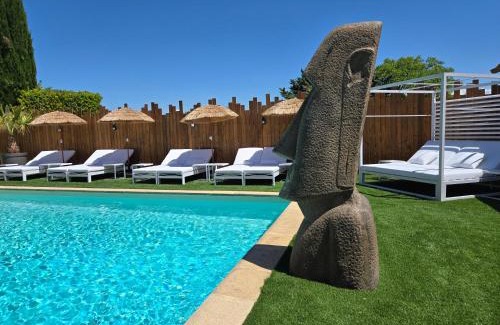 Uzes Hotel | Hôtel Le SAINT-GENIÈS