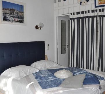 Bormes-Les-Mimosas Hotel | Hôtel Les Mimosas