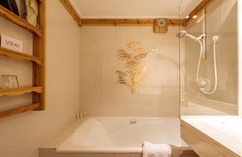 Courchevel Hotel | Hôtel Les Sherpas