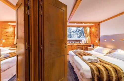 Courchevel Hotel | Hôtel Les Sherpas