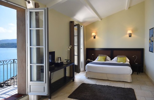 L'Ile-Rousse Hotel | Hôtel Perla Rossa