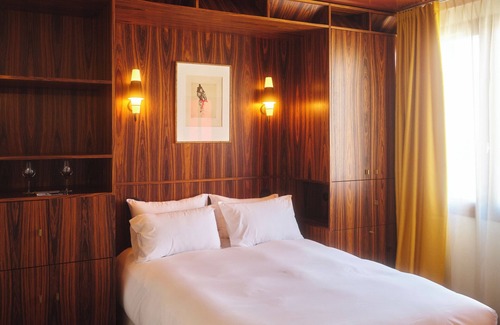 Arles City Centre Hotel | Hôtel Présent - 200m des Arènes de Arles - Encore Mieux