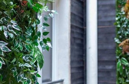 8th Arrondissement Apartment | Hôtel Tinah: Elegance and comfort near the Champs-Élysées