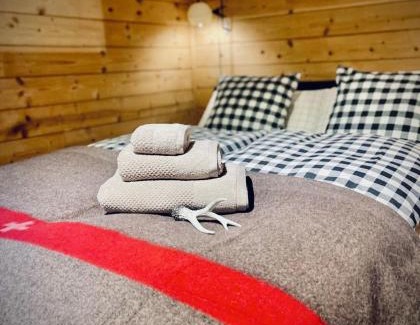Blatten bei Naters Apartment | Hüttli Chalet mit atemberaubendem Weitblick