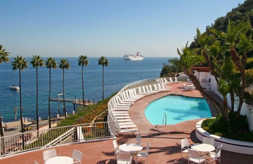 Avalon Condo | H155: Beautifully Appointed Townhome Villa, Sweeping Ocean Views, Comp Golf Cart