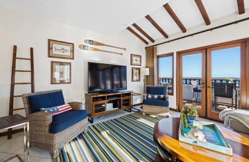 Avalon House | H1869 - Hamilton Cove Villa 18-69