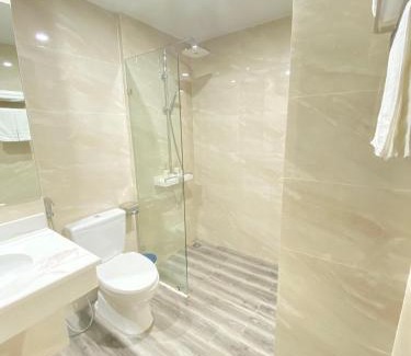 Ha Long Hotel | Ha Long Bay Tuần Châu Hotel