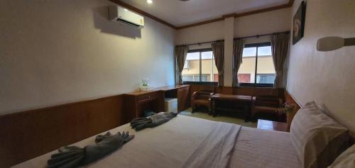 Haad Yao Hotel | Haad Yao Bayview Resort