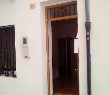 Gandia House | habitacion compartida con anfitrión