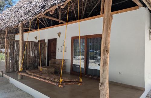 Paje Resort | Hakuna Majiwe Beach Lodge