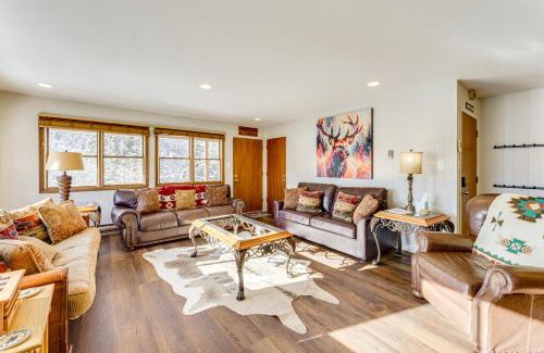 Red River Apartment | half Mi to Skiing Red River Condo with Free Shuttle!