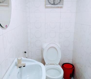 Lapu-Lapu Hostel | HalfWay House Hostel Mactan Cebu Airport