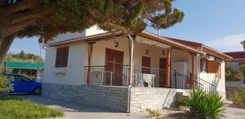 Nea Propontida House | Halkidiki SeaFront Beach House