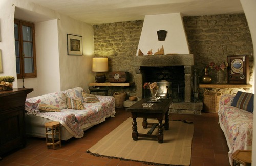 Terranuova Bracciolini Other | Hamlet in beautiful and unspoiled countryside ideal for groups up to 25 people
