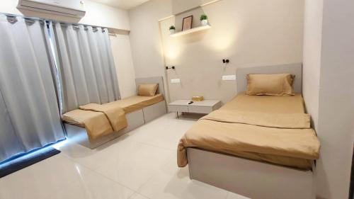 Baner Hotel | Hamlet - Private Studio Apartments, Baner.